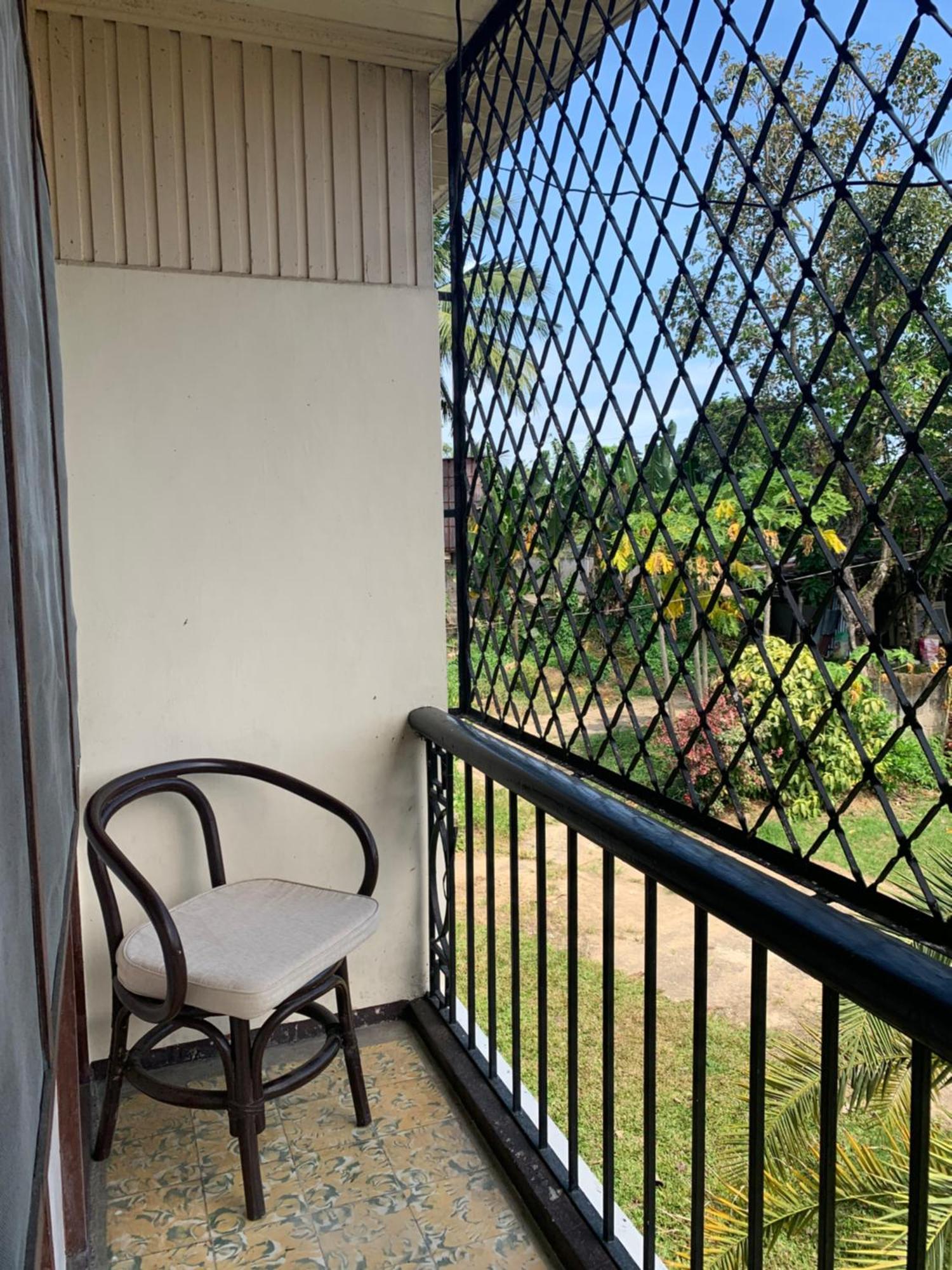 Casa Don Julian Guesthouse Bais ภายนอก รูปภาพ